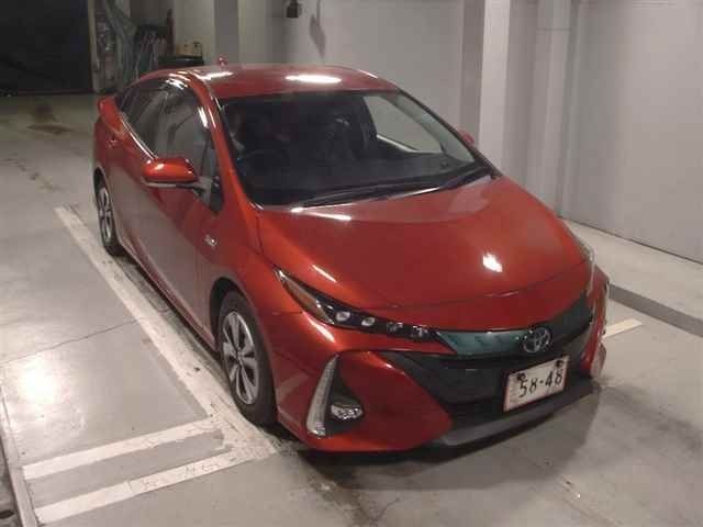 8387 Toyota Prius phv ZVW52 2017 г. (JU Tokyo)